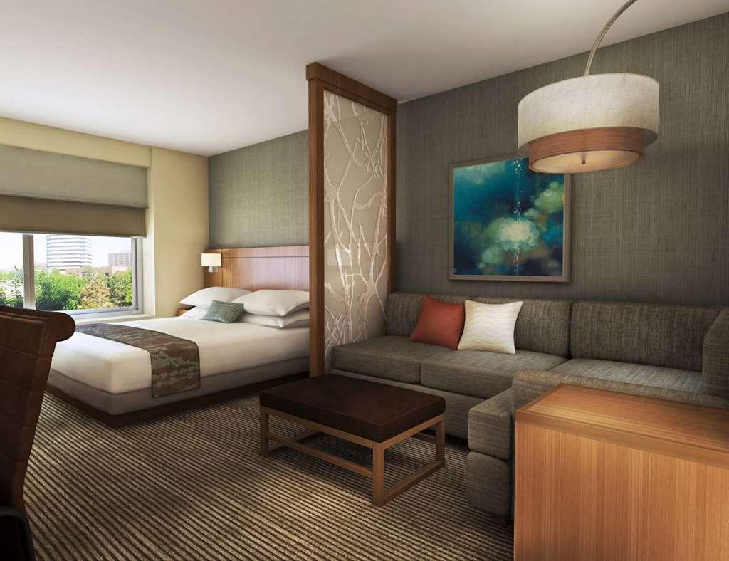 Hyatt Place Austin Airport Room photo